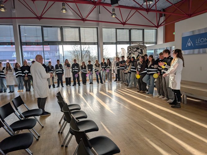 „Partnerschaften für Demokratie in Hoyerswerda“ und RAA Hoyerswerda e.V. unterstützen Projekt am LFG